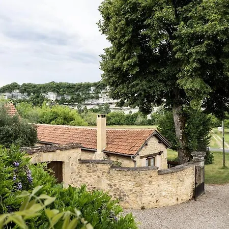 Hay Barn - Spacious With Private Terrace And Incredible View, Shared Swimming Pool *