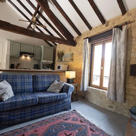 Hay Barn - Spacious With Private Terrace And Incredible View, Shared Swimming Pool Lejlighed
