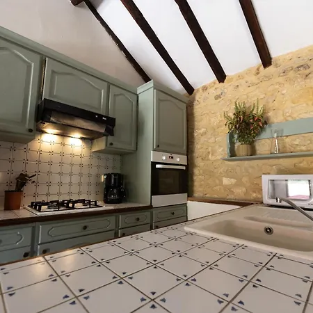 Hay Barn - Spacious With Private Terrace And Incredible View, Shared Swimming Pool * Peyzac-le-Moustier
